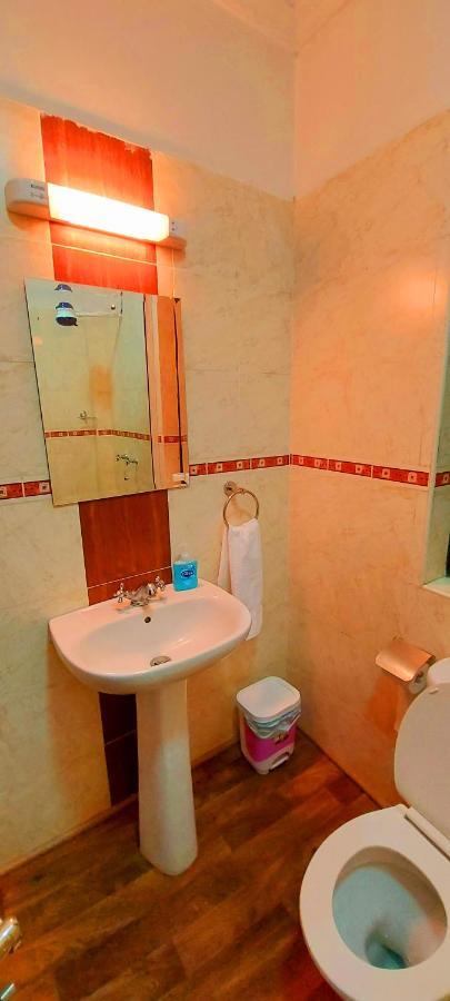 Silent Sky Homestay Near Jkia Airport & Sgr Nairobi Exterior photo